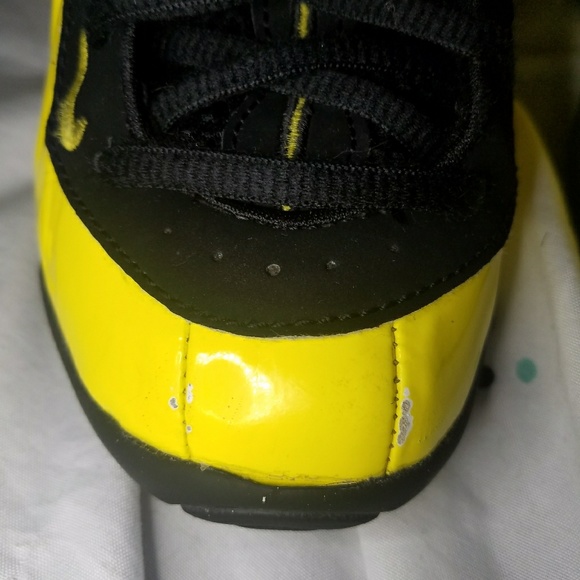 Kids yellow foamposites - Picture 2 of 5